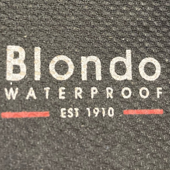 Ladies Size 7M Blondo Waterproof Brown SuedeLeather WithFur Lined SlipOn Shoes - Picture 8 of 10